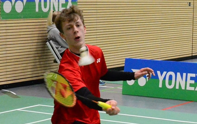 Leon Kaschura, Badminton